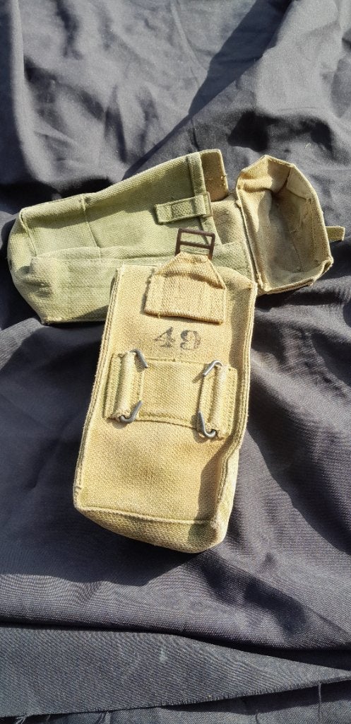 Engelse Enfield  pouches ww 2, Verzamelen, Ophalen of Verzenden, Landmacht, Engeland, Kleding of Schoenen
