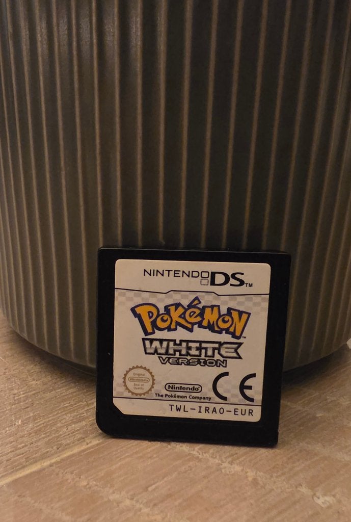 Pokémon White Version Nintendo DS - Gebruikt, Gebruikt, 1 speler, Ophalen of Verzenden, Role Playing Game (Rpg)