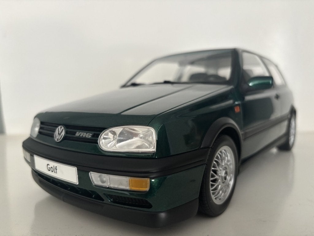 Volkswagen Golf III VR6 1992 1:12 (nieuw) G099, Hobby en Vrije tijd, Modelauto's | 1:5 tot 1:12, Verzenden, Nieuw, 1:9 t/m 1:12