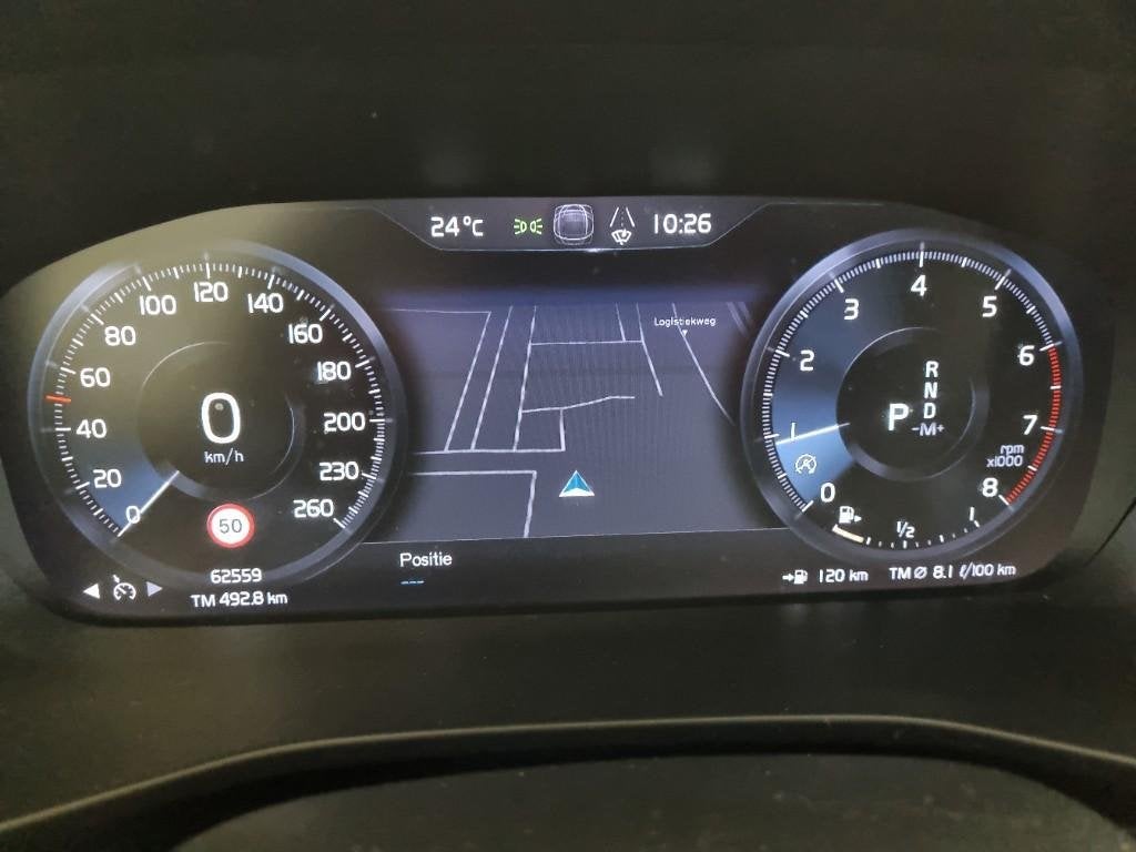 Volvo XC40 1.5 T2 Momentum Core | Cruise Control | Navigatie, Auto's, Gebruikt, Euro 6, Wit, Origineel Nederlands