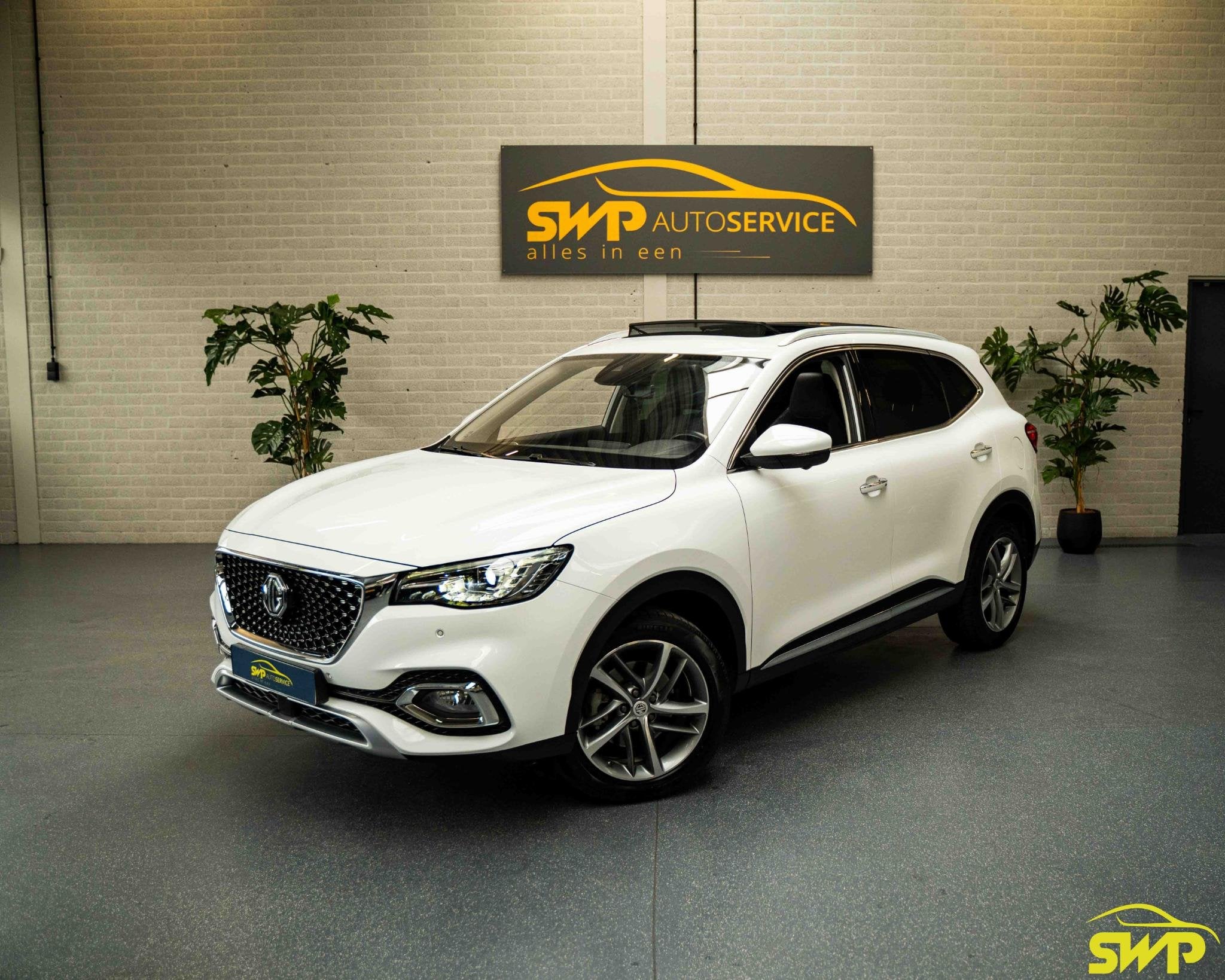 MG EHS 1.5 TGDI Luxury | Leer | Pano | Dodehoek | Full optio, Auto's, Gebruikt, 4 cilinders, 258 pk, Bedrijf