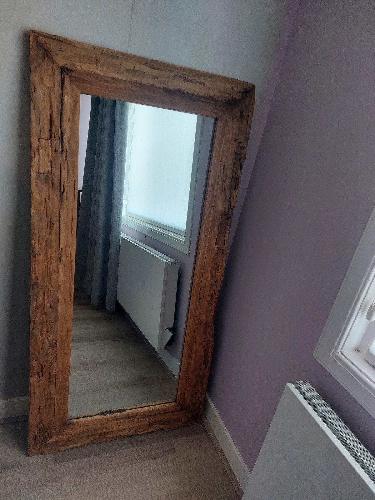 Spiegel met robuust houten frame - 140x70 cm, Huis en Inrichting, Woonaccessoires | Spiegels, Ophalen, Gebruikt, 100 tot 150 cm