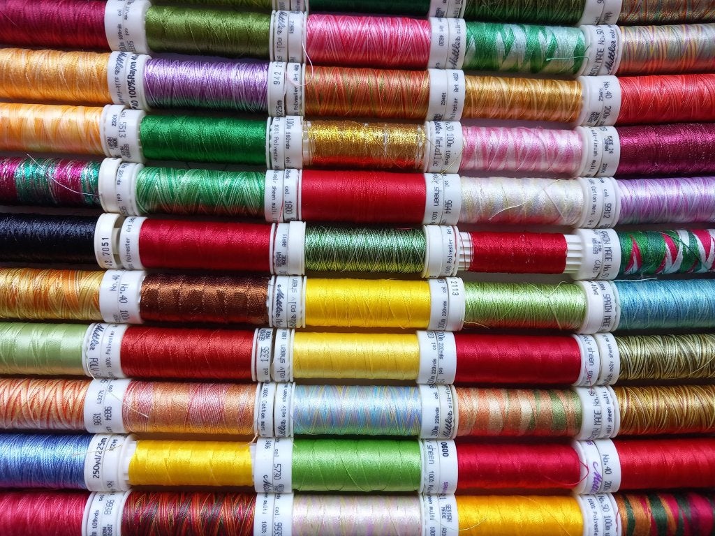 Metler glans naai / borduurgaren 55 klossen, Ophalen of Verzenden, Nieuw, Machineborduren, Borduurgaren of Zijde