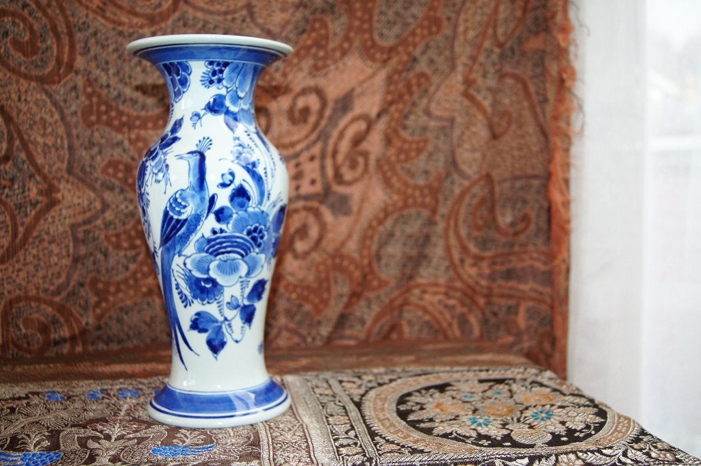 Delfts Blauwe Vaas met Pauwen en Bloemen ( Porceleyne fles, Antiek en Kunst, Ophalen of Verzenden