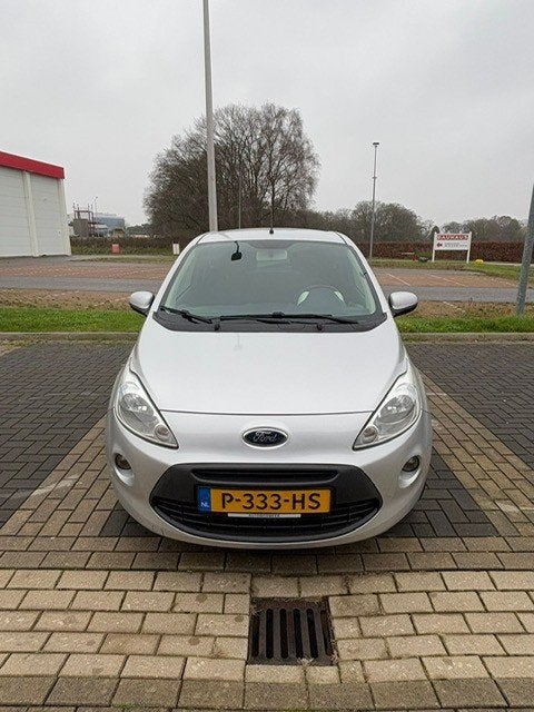 FORD Ka 1.2 69pk 2013, Auto's, Voorwielaandrijving, Euro 5, Stof, 1242 cc