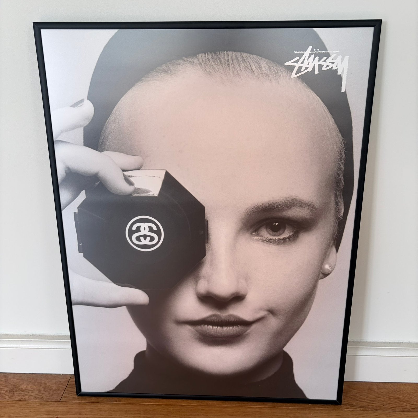 Stüssy for Karl Lagerfeld poster Chanel parodie in lijst, Met lijst, Ophalen of Verzenden, A1 t/m A3, Rechthoekig Staand