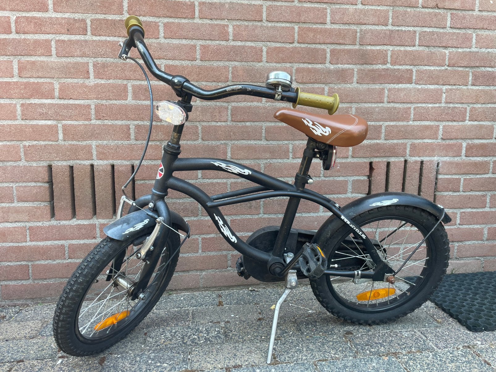 2cycle kinder fiets 4/6 jaar, Fietsen en Brommers, Ophalen, Zo goed als nieuw, 20 inch