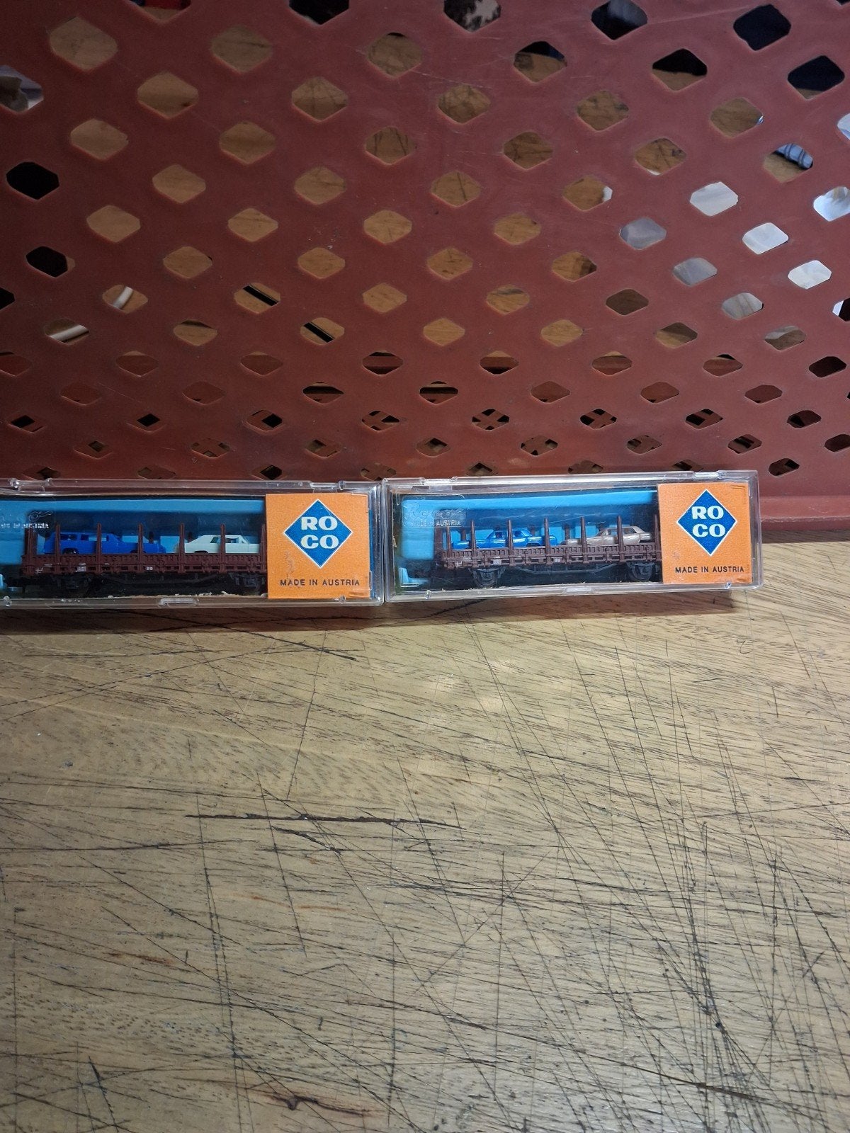 Roco N-spoor wagon met auto's, Gebruikt, Gelijkstroom, Wagon, Ophalen of Verzenden