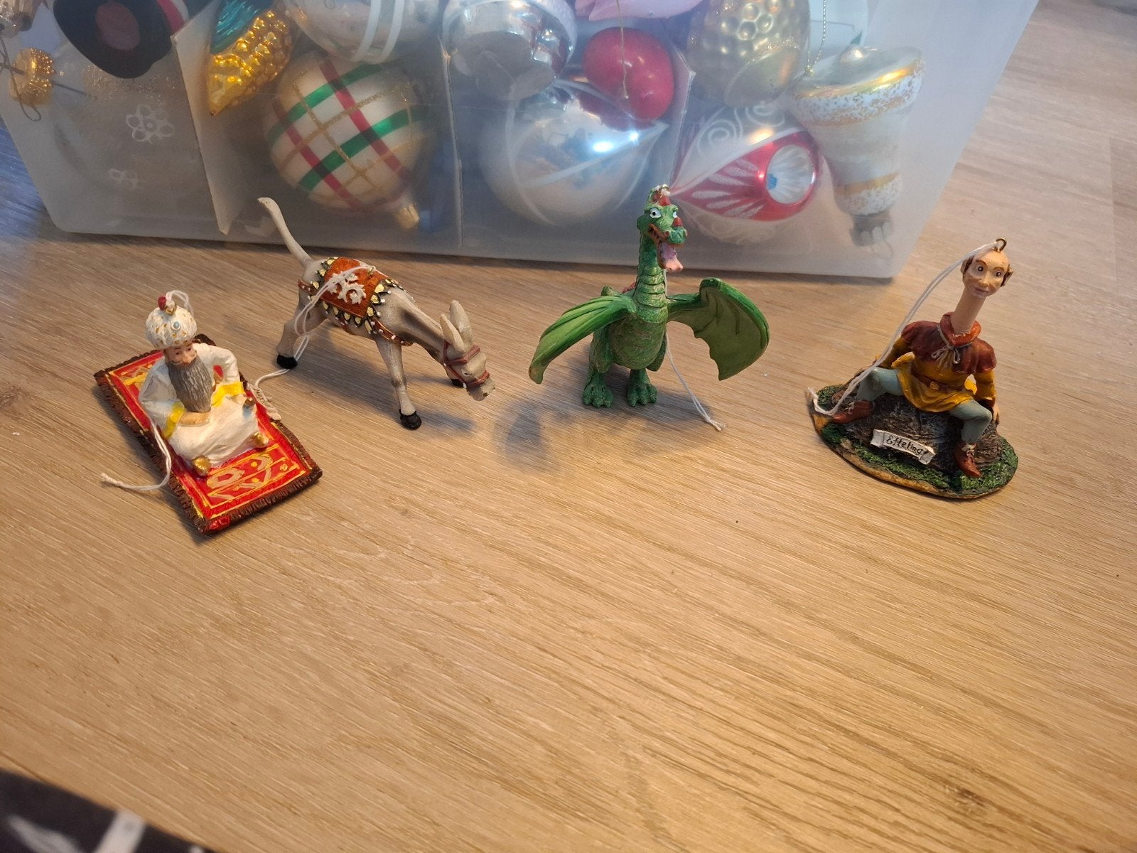 efteling ornamenten, Ophalen, Zo goed als nieuw, Beeldje of Poppetje