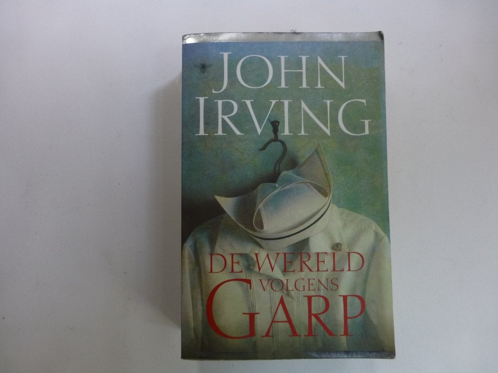 John Irving, De wereld volgens Garp, Ophalen of Verzenden, Zo goed als nieuw