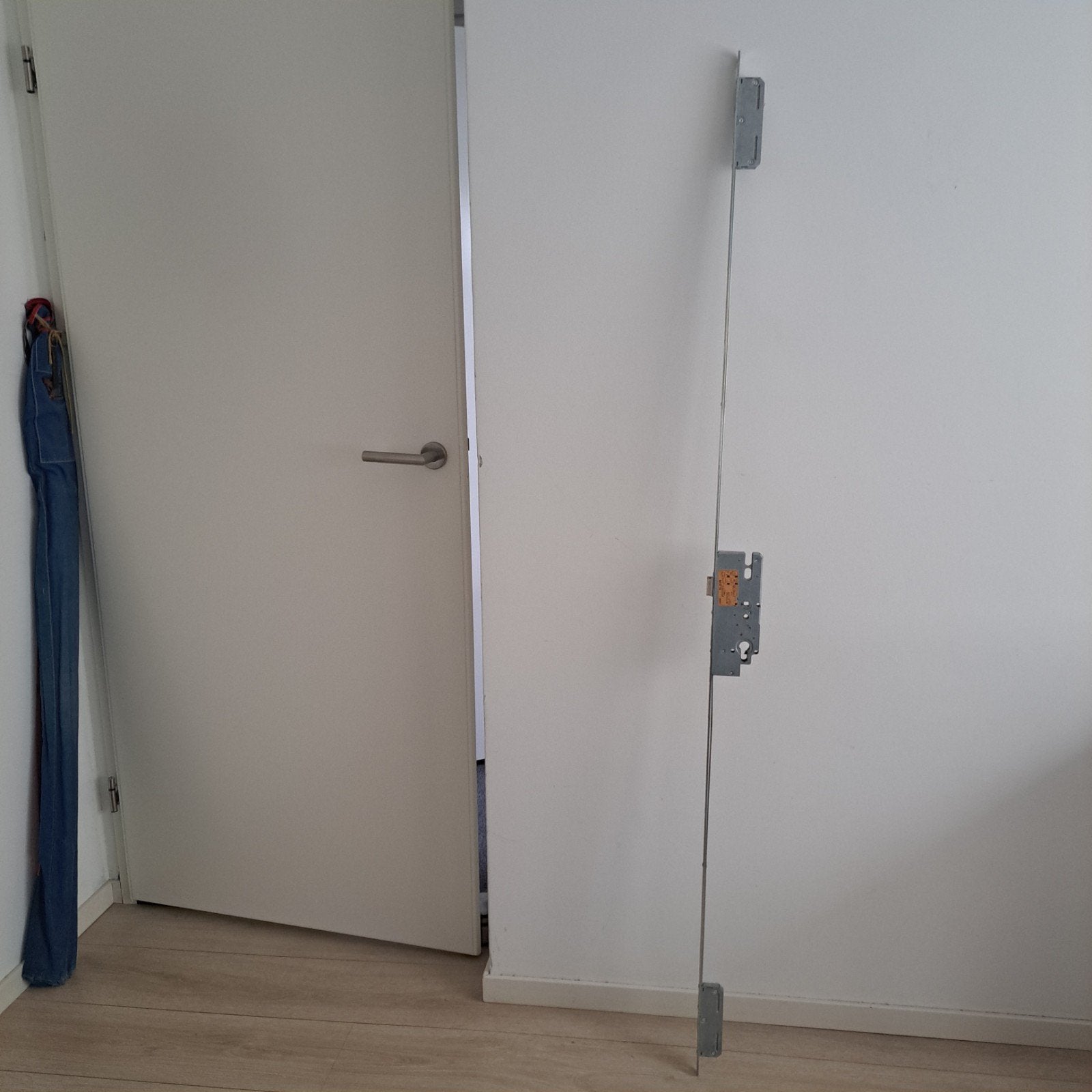 Kfv meerpuntsluiting  2502 w268, Ophalen of Verzenden, Slot