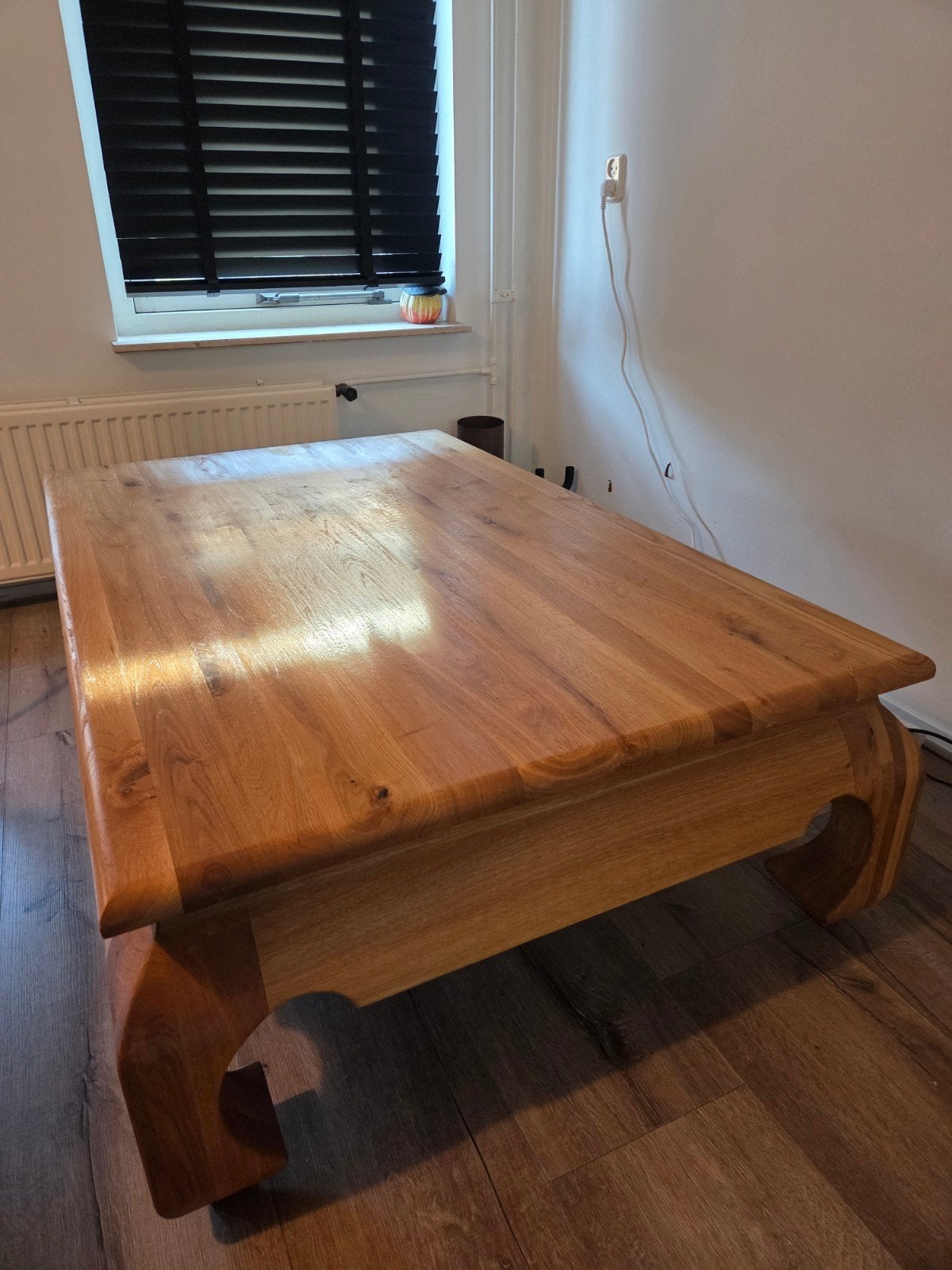 Prachtige massief teakhouten Opium salontafel – 138x88 cm, Ophalen, Teakhout, 50 tot 100 cm, Zo goed als nieuw