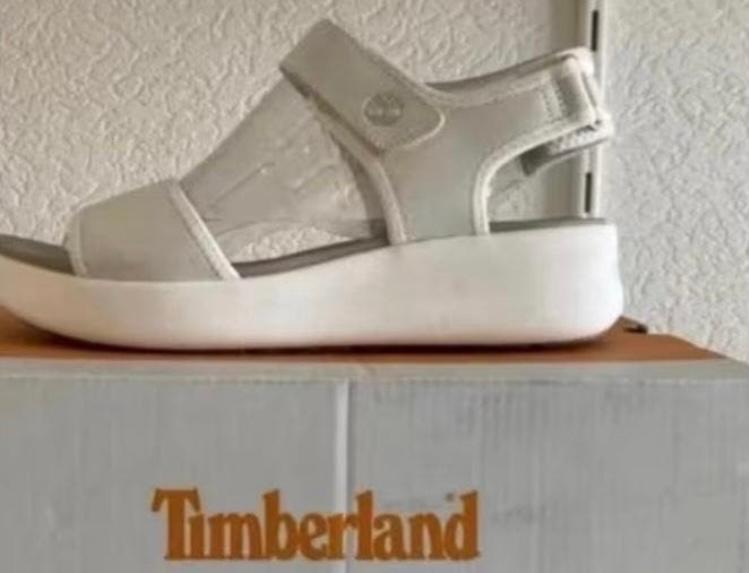 Nieuw Damesschoenen TIMBERLAND  (40), Kleding | Dames, Schoenen, Ophalen of Verzenden, Nieuw, Sneakers of Gympen