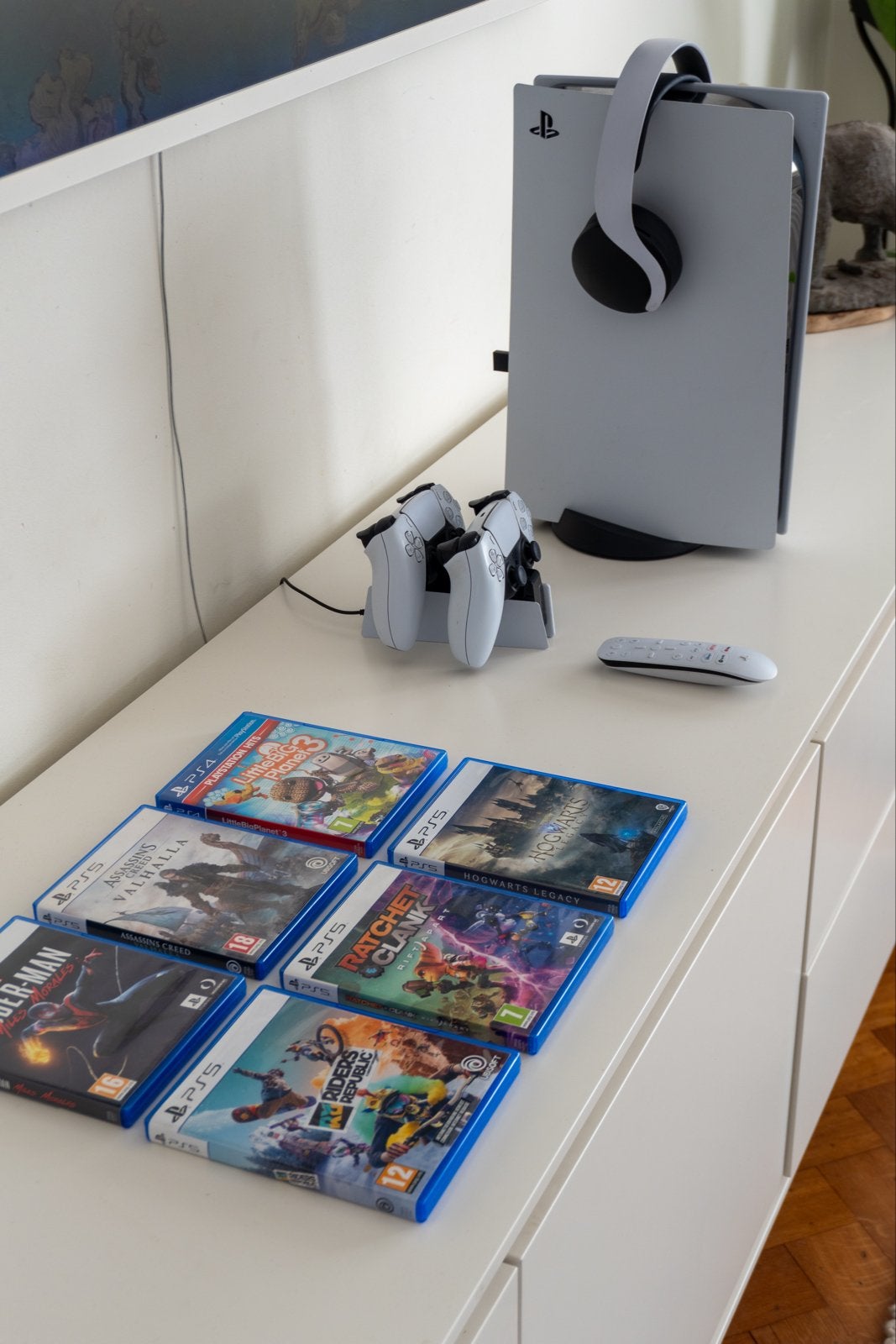 PlayStation 5 Disc Edition met assosiores, Spelcomputers en Games, Ophalen, Zo goed als nieuw, Playstation 5