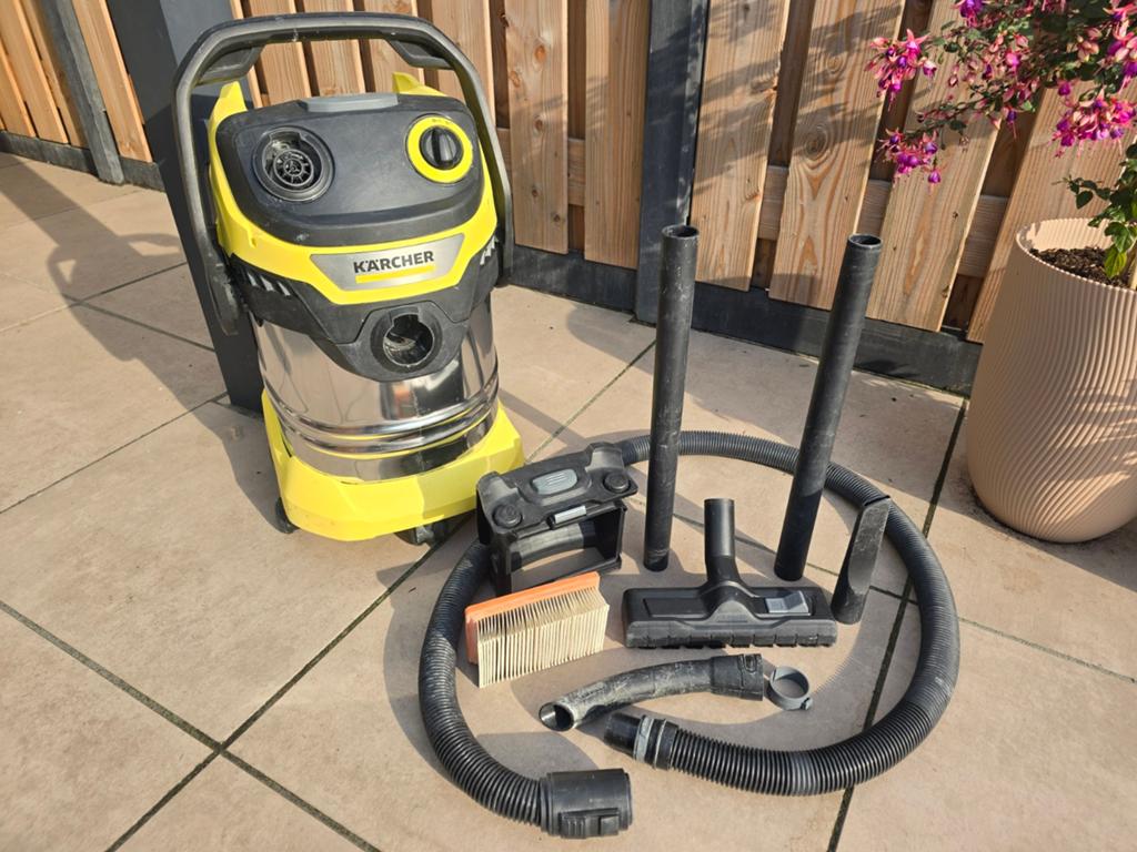 Karcher WD5 Nat- en Droogstofzuiger met filter, Ophalen of Verzenden, Gebruikt