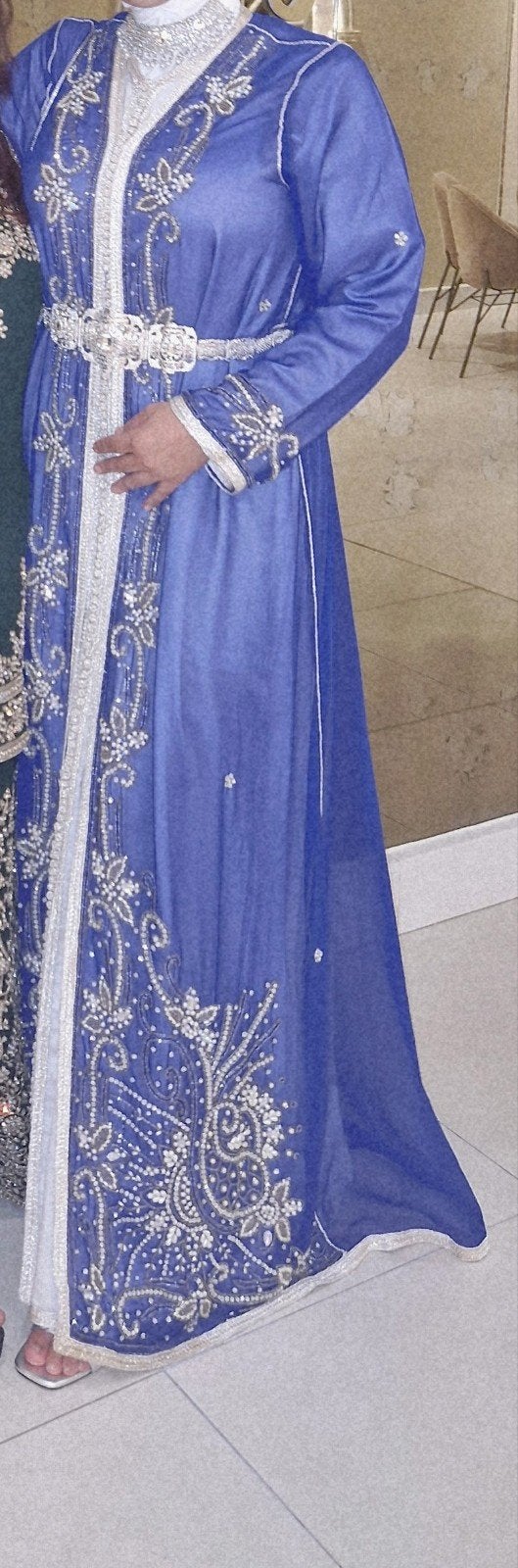 Prachtige takchita sari kobaltblauw bewerkt, Ophalen of Verzenden, Zo goed als nieuw, Blauw