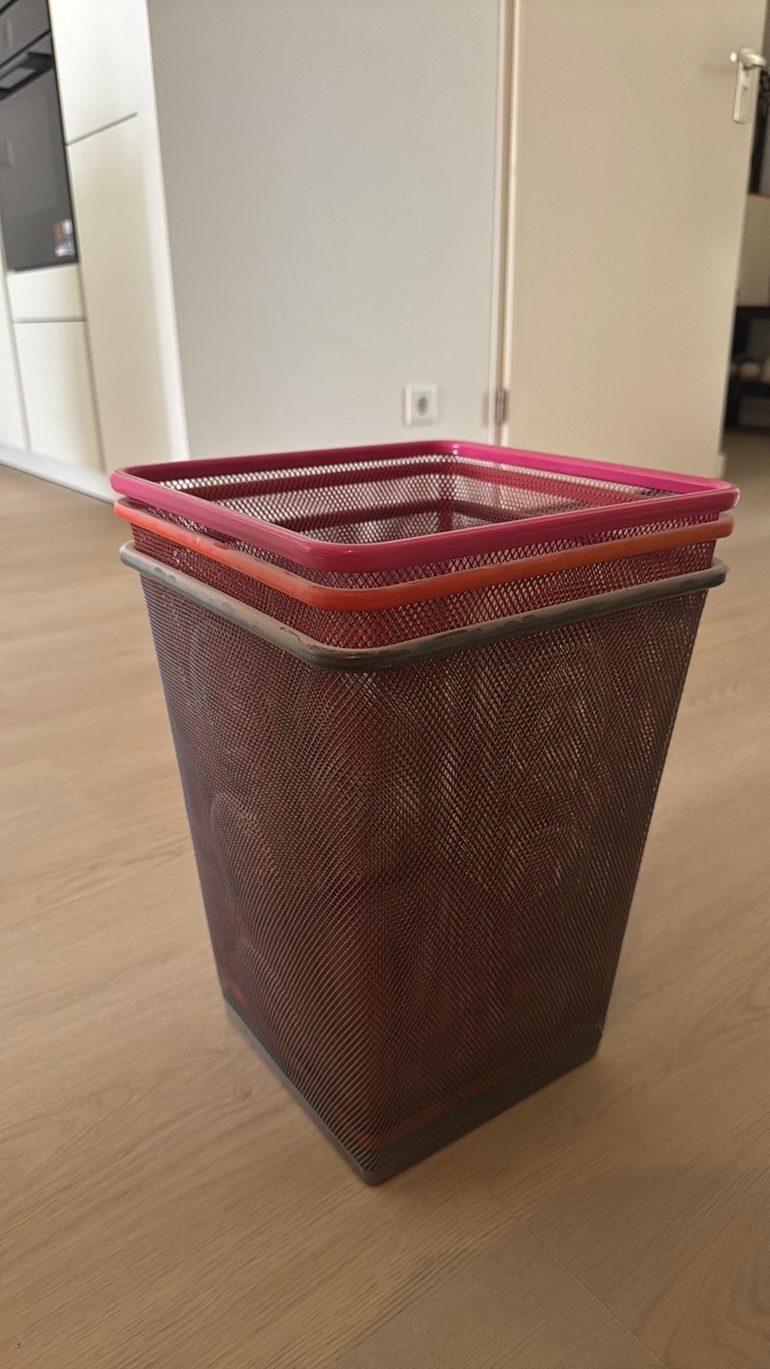 Ikea papier prullenbakken, Huis en Inrichting, Woonaccessoires | Prullenbakken, Minder dan 10 liter, Ophalen, Zo goed als nieuw