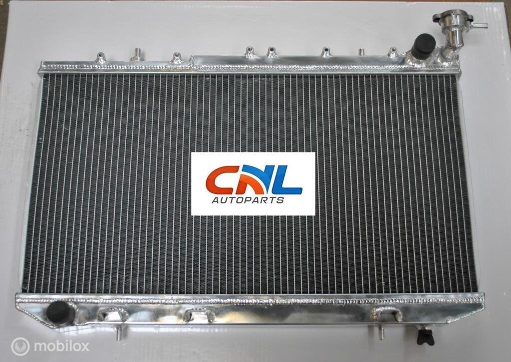 Radiateur Nissan Primera P10 1.6 2.0 1990-1996, Auto-onderdelen, Nieuw, Ophalen of Verzenden