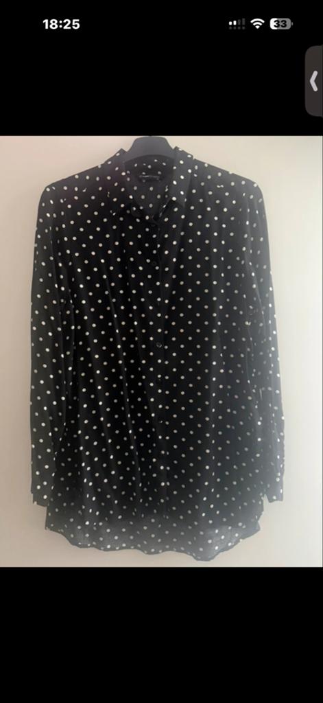 Zwarte blouse met witte stippen - LC Waikiki  in maat 40, Ophalen of Verzenden, Zo goed als nieuw, Maat 38/40 (M), Zwart