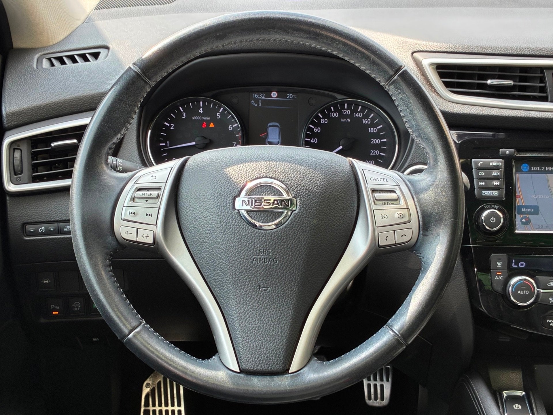 Nissan Qashqai 1.2 Tekna|2e Eigenaar|Automaat|Panoramadak|Na, Auto's, Gebruikt, 4 cilinders, 116 pk, Wit