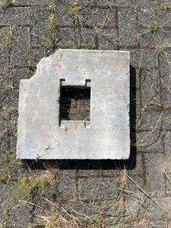 antieke hardstenen putdeksel, Doe-het-zelf en Verbouw, Ophalen, Gebruikt, Minder dan 2 meter, 40 tot 60 mm