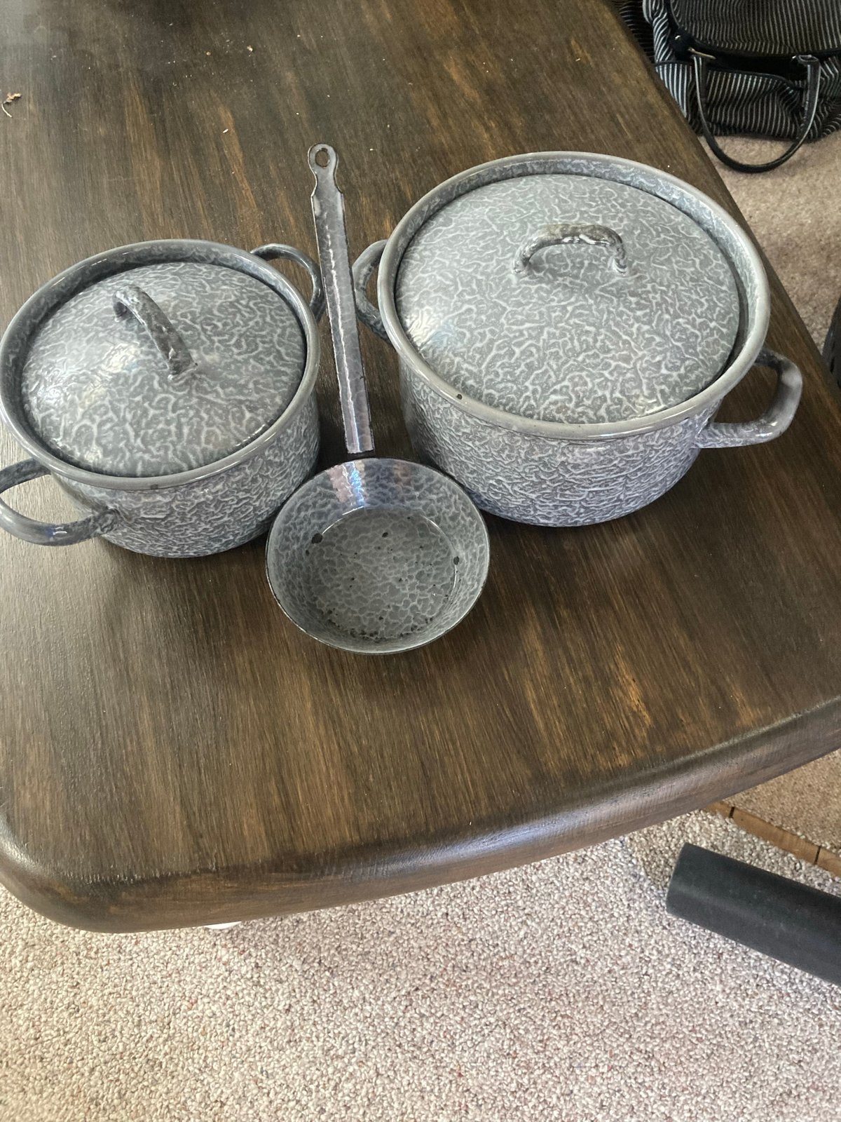 Vintage geëmailleerde pannen set met pollepel, Ophalen of Verzenden