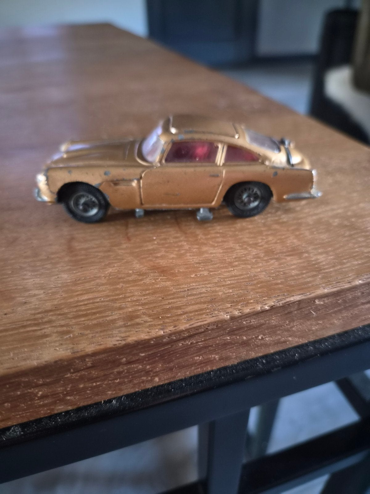 Vintage James Bond Aston Martin DB5 speelgoedauto, Verzenden, Gebruikt, Auto