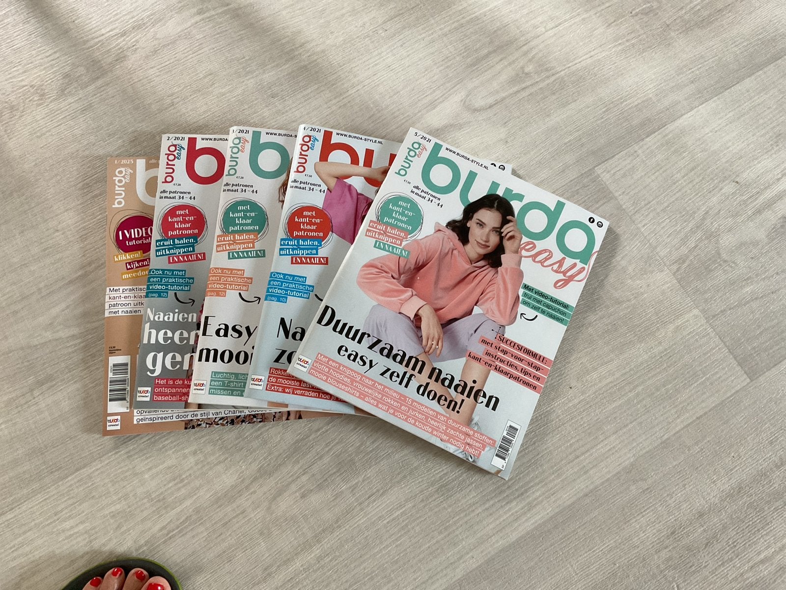 Burda Easy Naaitijdschriften - Set van 5 jaargang 2021, Ophalen, Overige typen, Vrouw, Nieuw