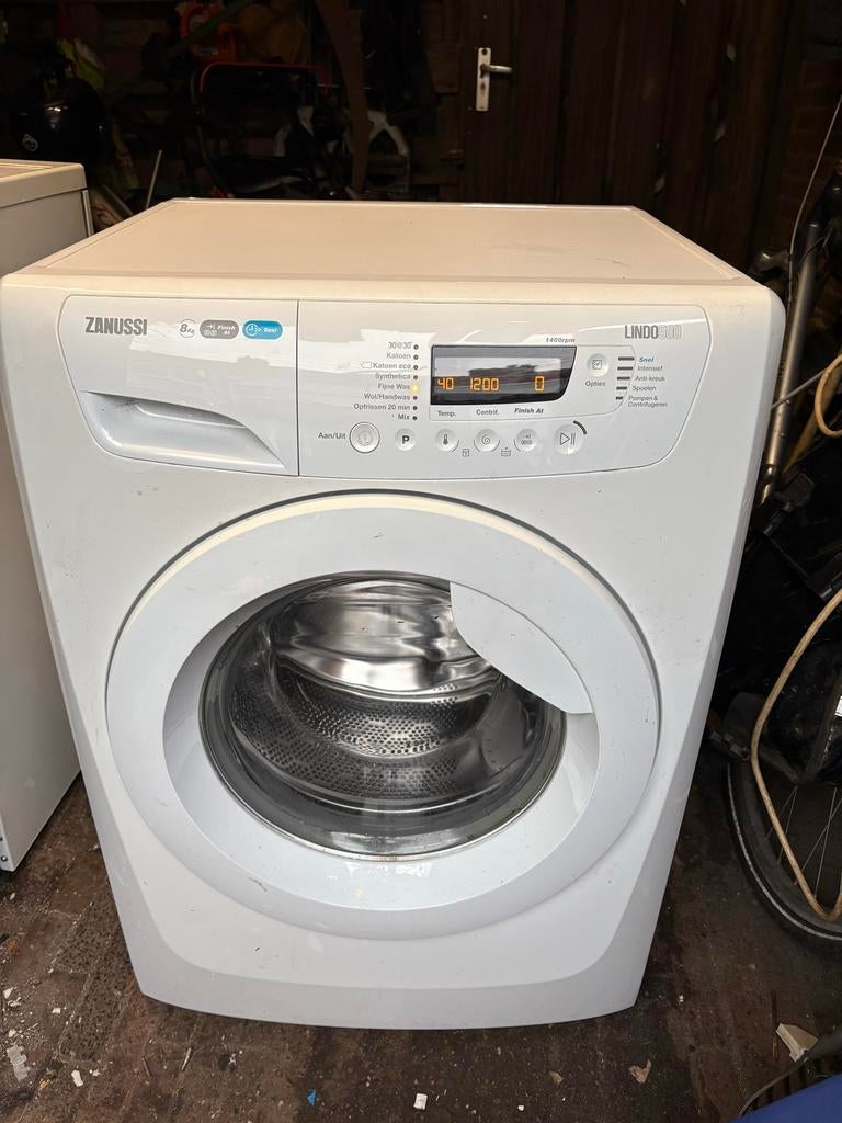 Zanussi Lindo 300 Wasmachine 8kg 1400 toeren, Ophalen, 1200 tot 1600 toeren, Gebruikt, 8 tot 10 kg