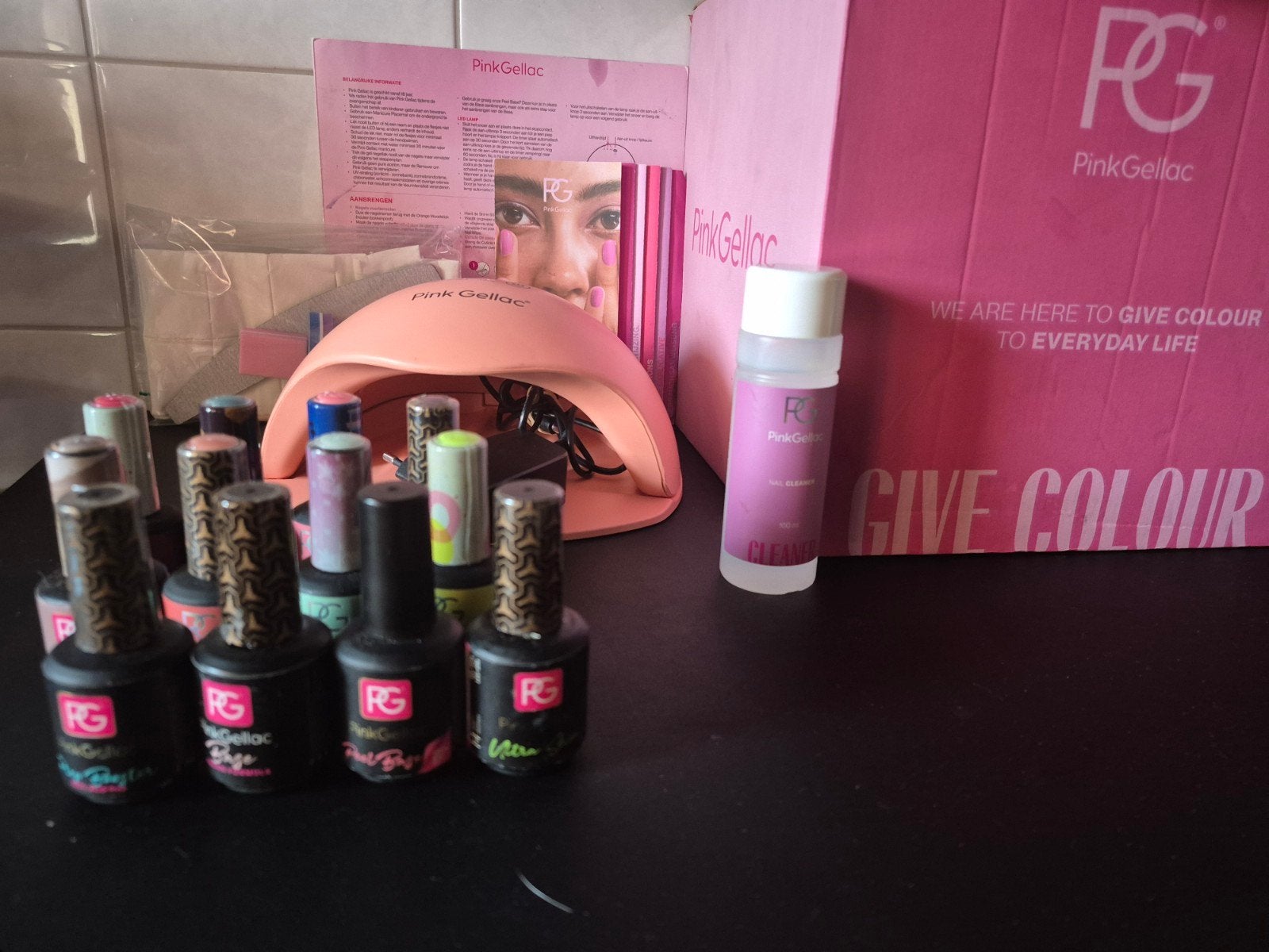 Pink gellac R, Sieraden, Tassen en Uiterlijk, Ophalen of Verzenden, Zo goed als nieuw, Overige kleuren, Handen en Nagels