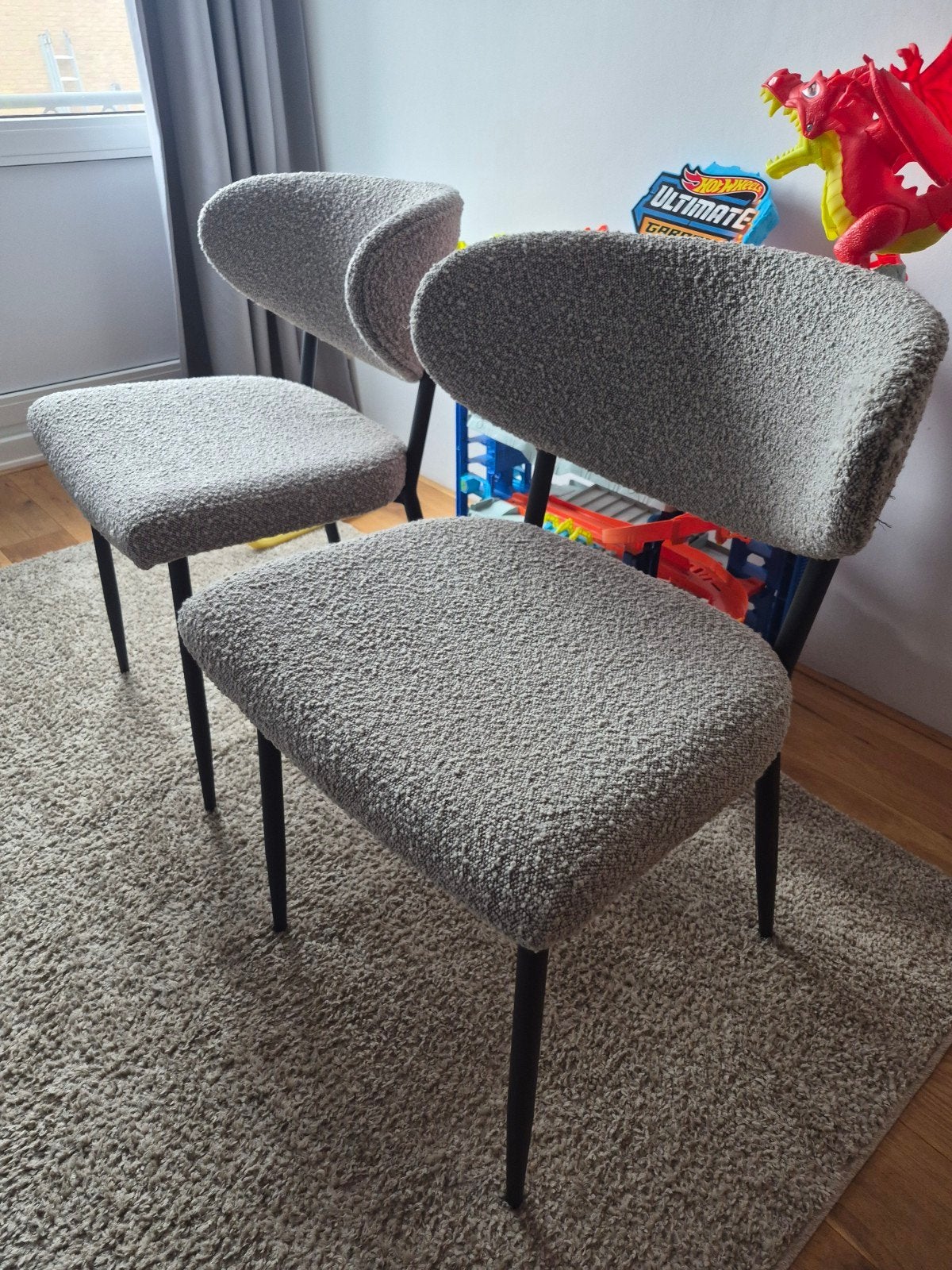 2 Zo goed als nieuwe eetkamerstoelen (zandkleur), Huis en Inrichting, Stoelen, Ophalen, Twee, Overige kleuren, Zo goed als nieuw