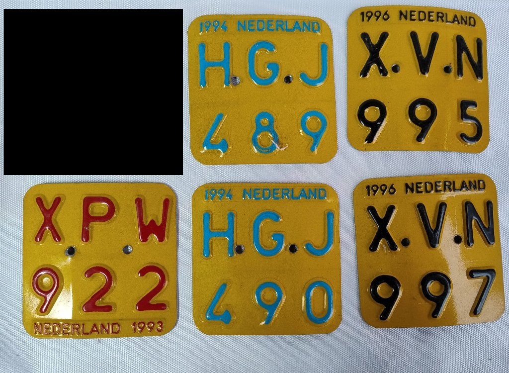 OUDE jaren -90 BROMFIETSPLAATJES verzekeringsplaatjes 5stuks, Ophalen of Verzenden, Gebruikt, Overige typen