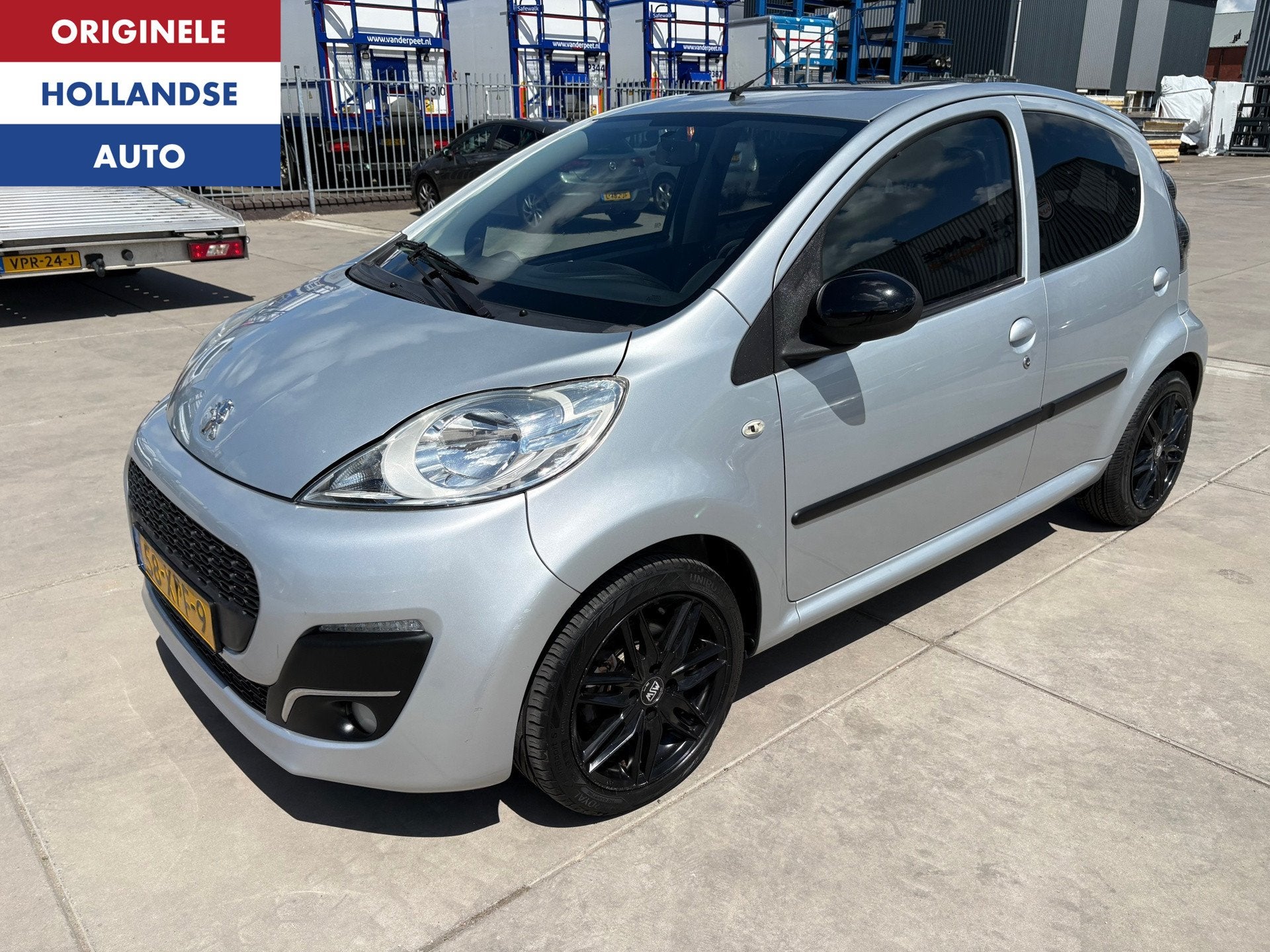 Peugeot 107 1.0 Active Automaat Led Bellen Zonnedak Sportive, Euro 5, Elektrische ramen, Gebruikt, Huisgarantie