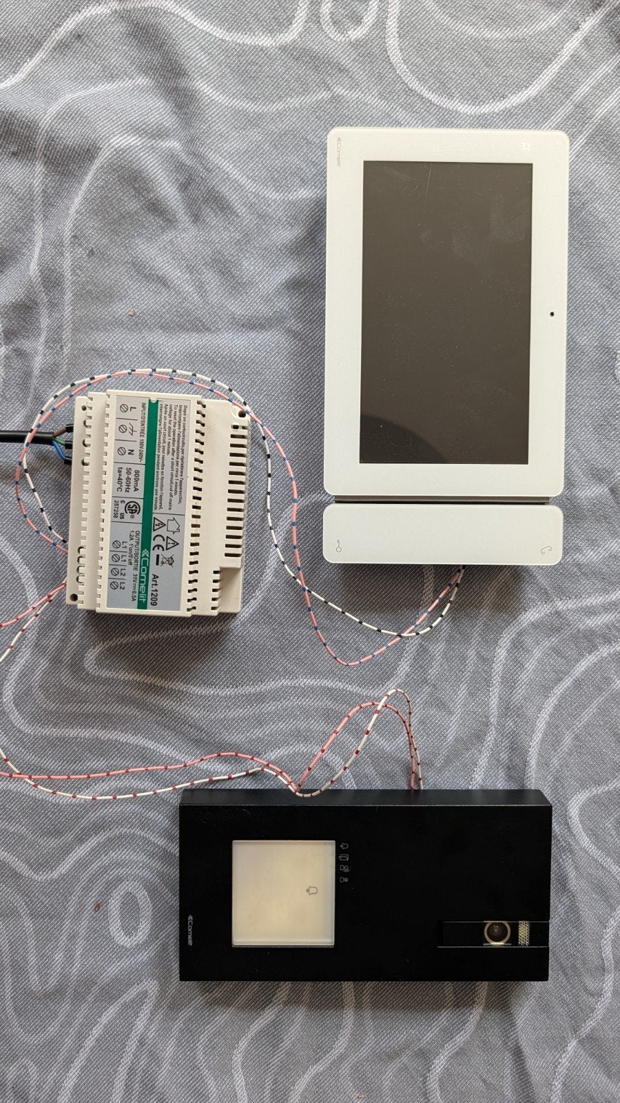 Comelit Intercom Systeem: 4893, Art 1209, 6801W (Gebruikt), Ophalen of Verzenden, Gebruikt, Compleet systeem, Rook
