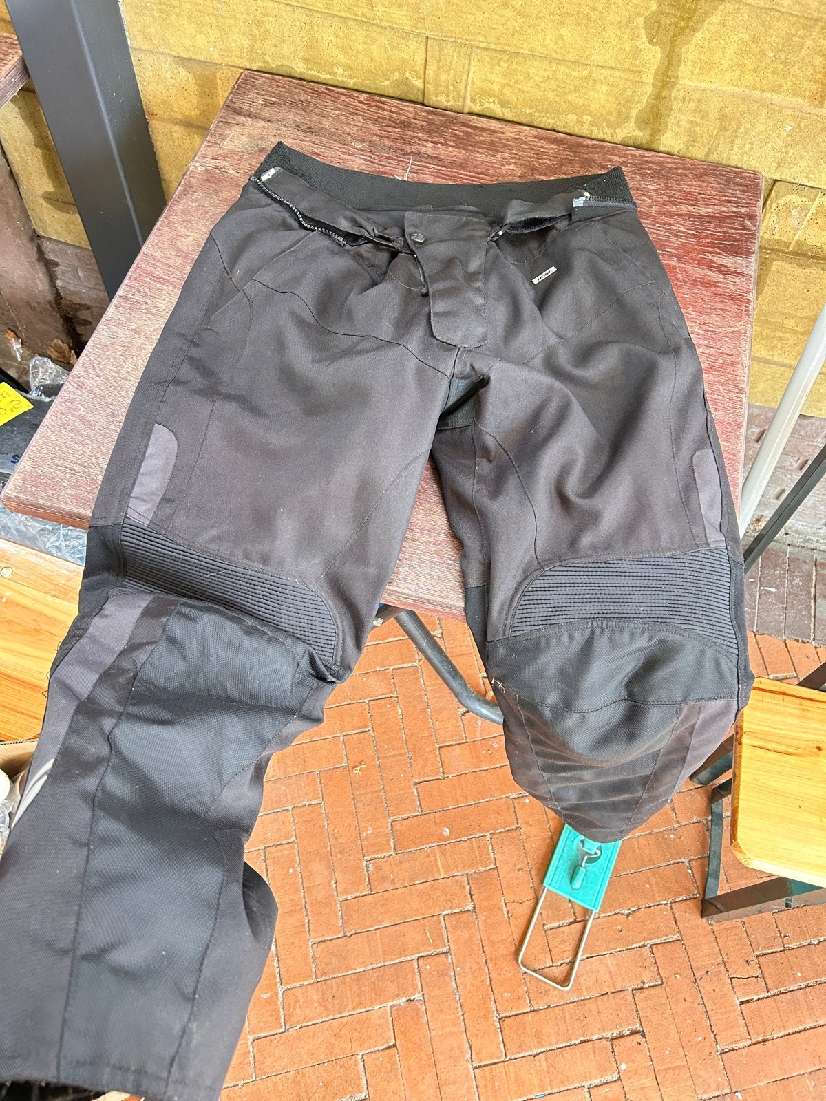 Büse motorbroek met uitneembare wintervoering, Motoren, Ophalen of Verzenden, Tweedehands, Heren, Broek | textiel