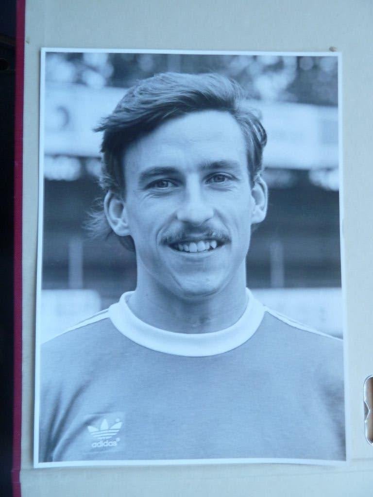 Persfoto. Johan.v.d.Hooft. Helmond Sport.  17 x 23 cm, Verzamelen, Ophalen of Verzenden, Zo goed als nieuw, Overige binnenlandse clubs