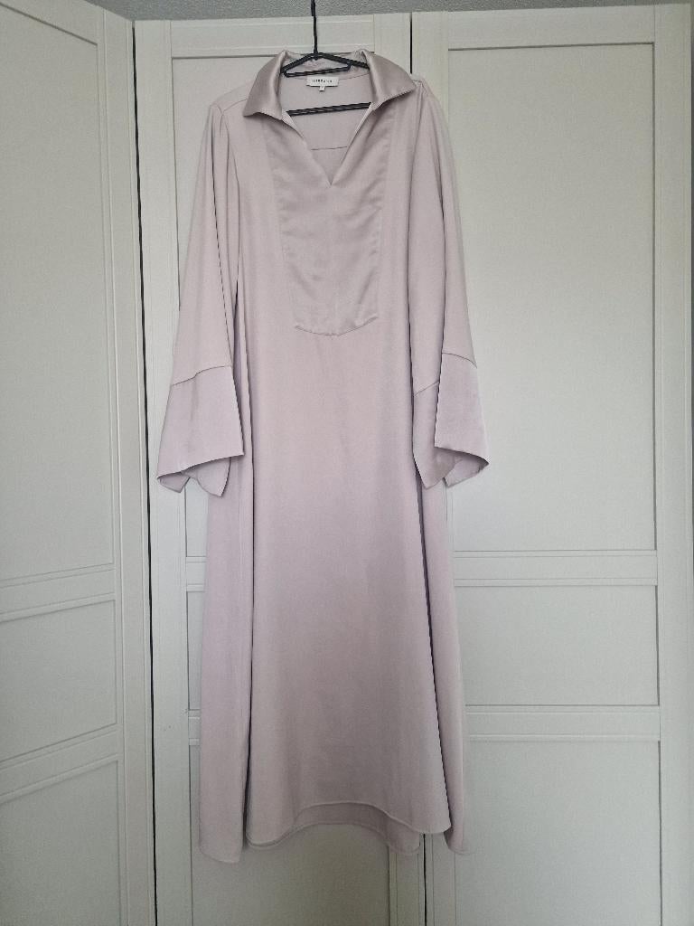 Merrachi Caftan Dress Pearl, Ophalen, Zo goed als nieuw, Maat 36 (S), Onder de knie