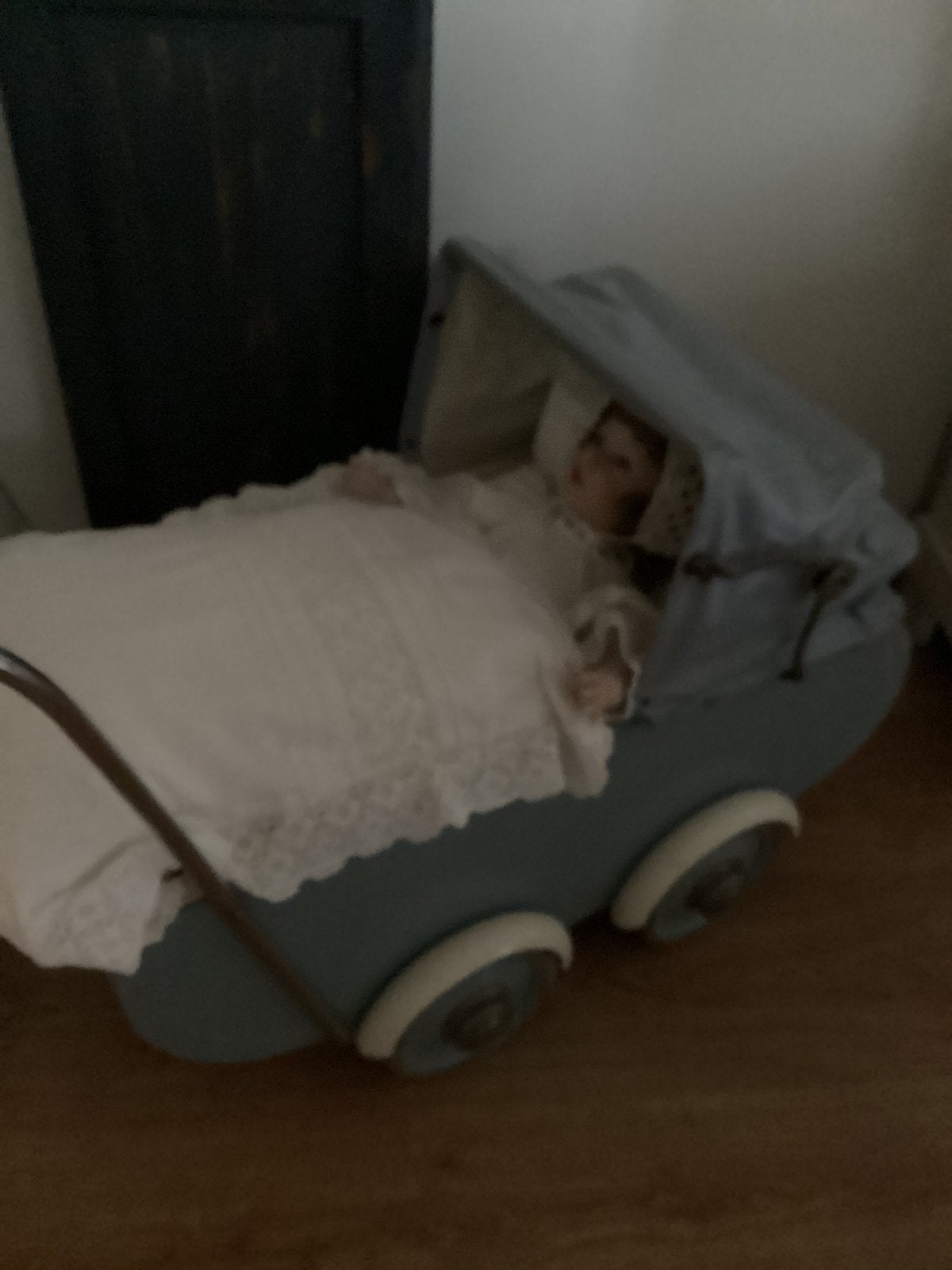 Oude poppenwagen, Antiek en Kunst, Ophalen
