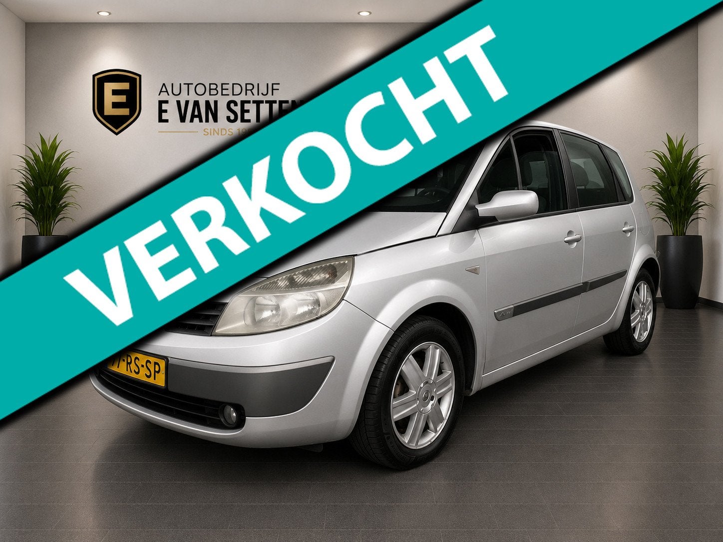 Renault Scénic 2.0-16V Automaat Expression Luxe, Auto's, 1998 cc, Zwart, 4 cilinders, 650 kg