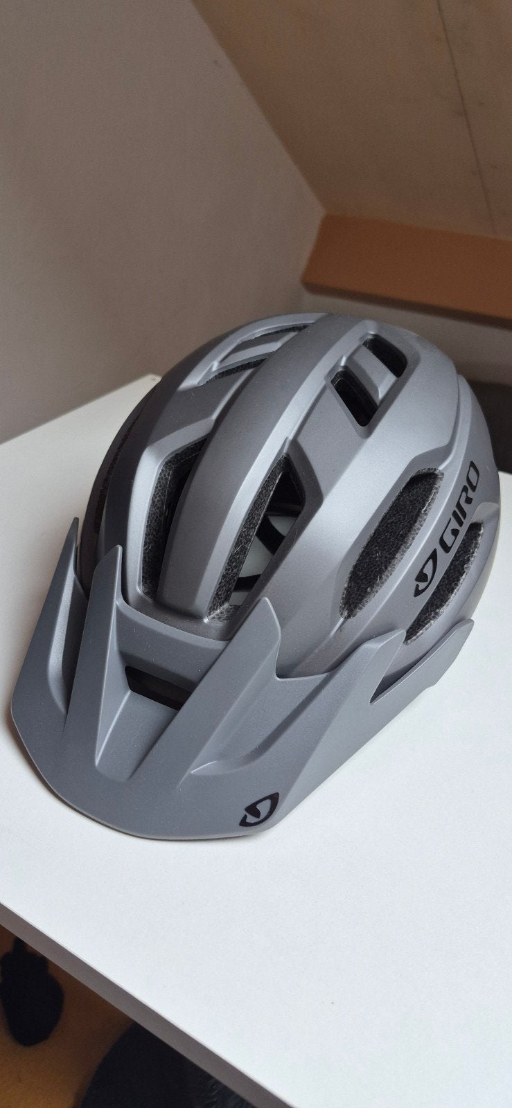 Praktisch nieuwe MTB Giro Fixture Mips II Fietshelm, Fietsen en Brommers, Fietsaccessoires | Fietshelmen, Ophalen of Verzenden