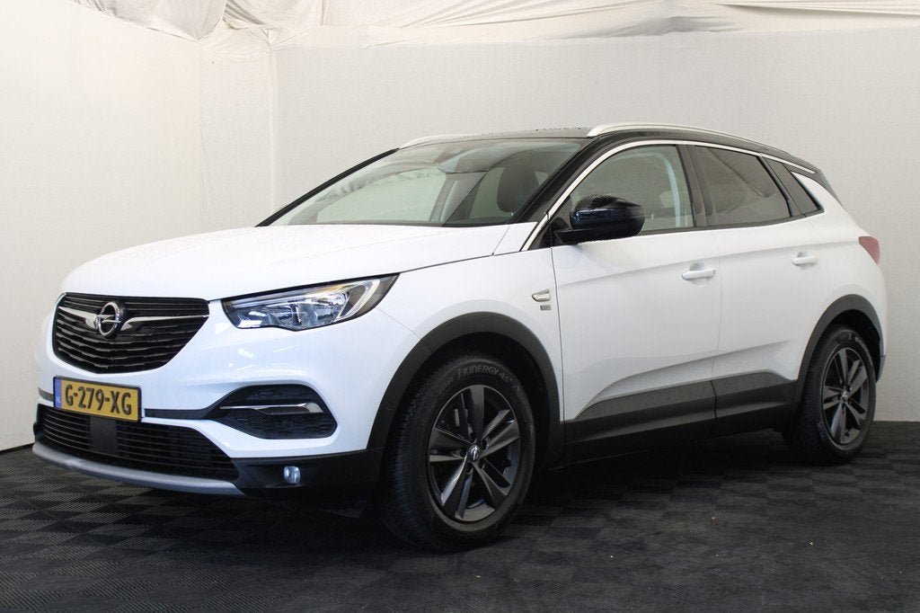 Opel Grandland X 1.2 Turbo 120 Jaar Edition |Stoel/stuur ver, Auto's, Opel, Stof, Gebruikt, 1199 cc, Wit