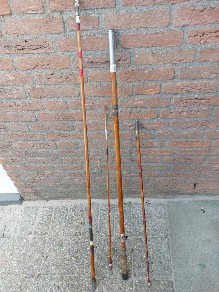 Set van 4 vintage houten vishengels, Ophalen, Gebruikt