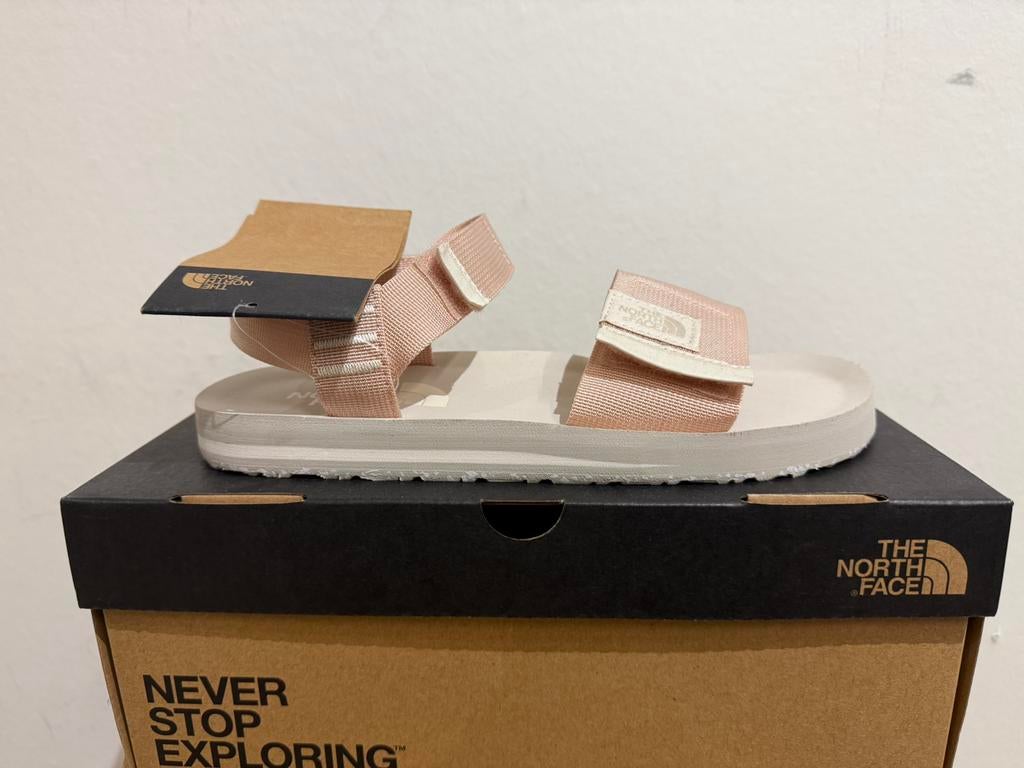 Te koop nieuwe The North Face Skeena Sandal maat 38, Postlaan 3, Nieuw, Ophalen of Verzenden, Sneakers of Gympen