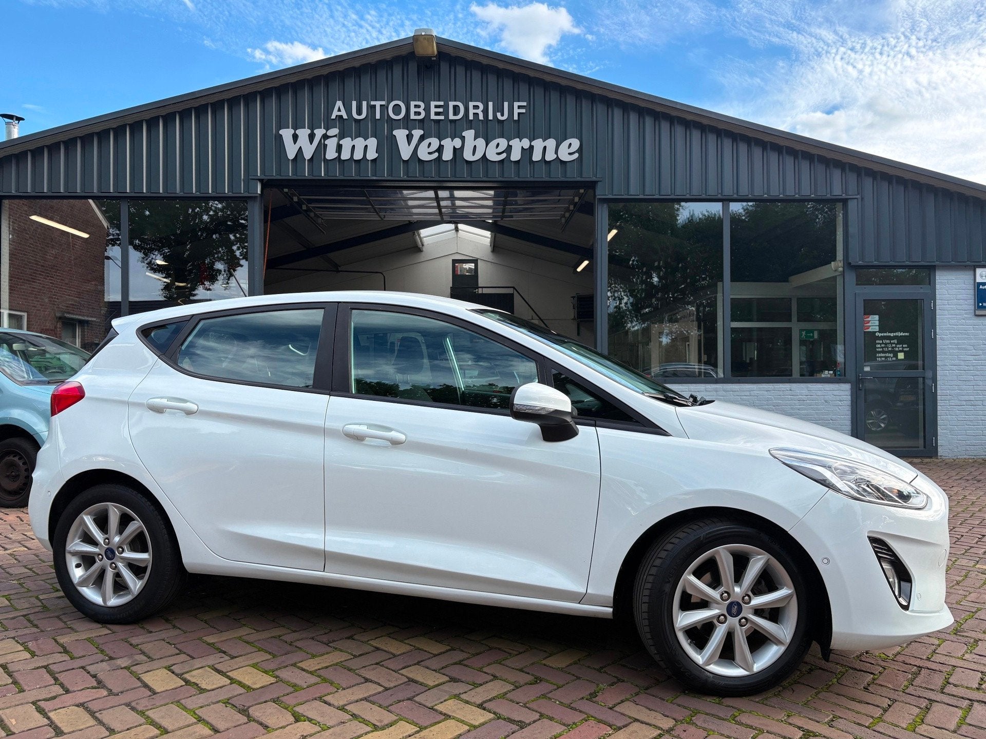 Ford Fiesta 1.0 EcoBoost Titanium Automaat, Auto's, Stof, Gebruikt, Bedrijf, 998 cc