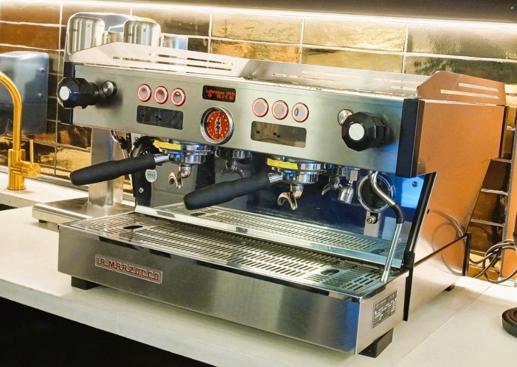 lamarzocco | LINEA PB | nieuw| 2 GROUPS Model 11/2025, 10 kopjes of meer, Ophalen of Verzenden, Nieuw, Koffiemachine