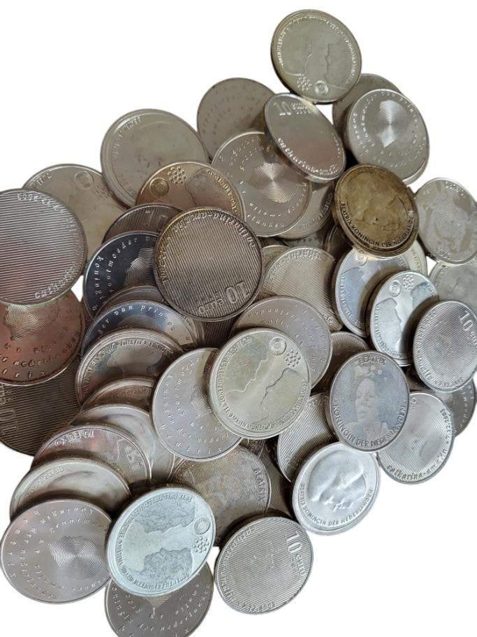 Nederland ruime 1 kilo zilveren 10 Euromunten, Postzegels en Munten, Koningin Juliana, Setje, Zilver, Ophalen of Verzenden