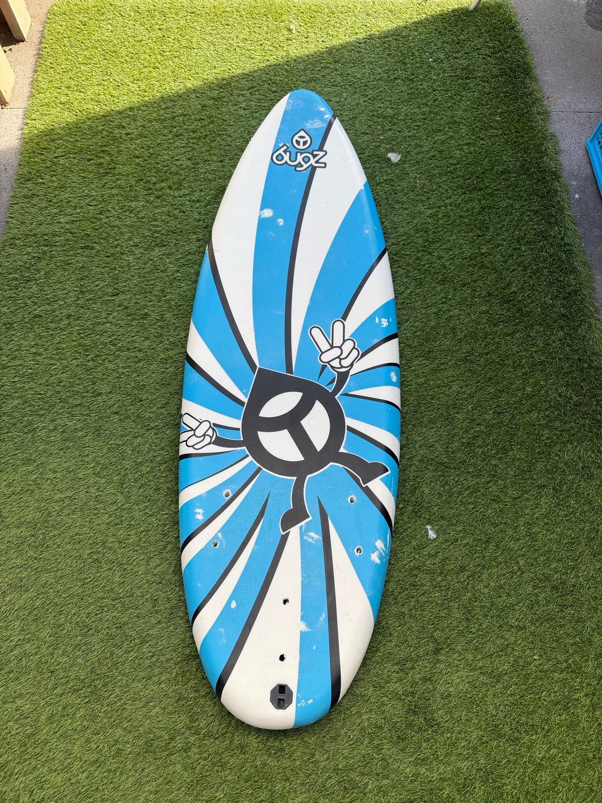 BOYZ Kinder Surfboard 5'0 - Perfect voor jonge surfers, Watersport en Boten, Ophalen, Gebruikt, Shortboard, Met vinnen