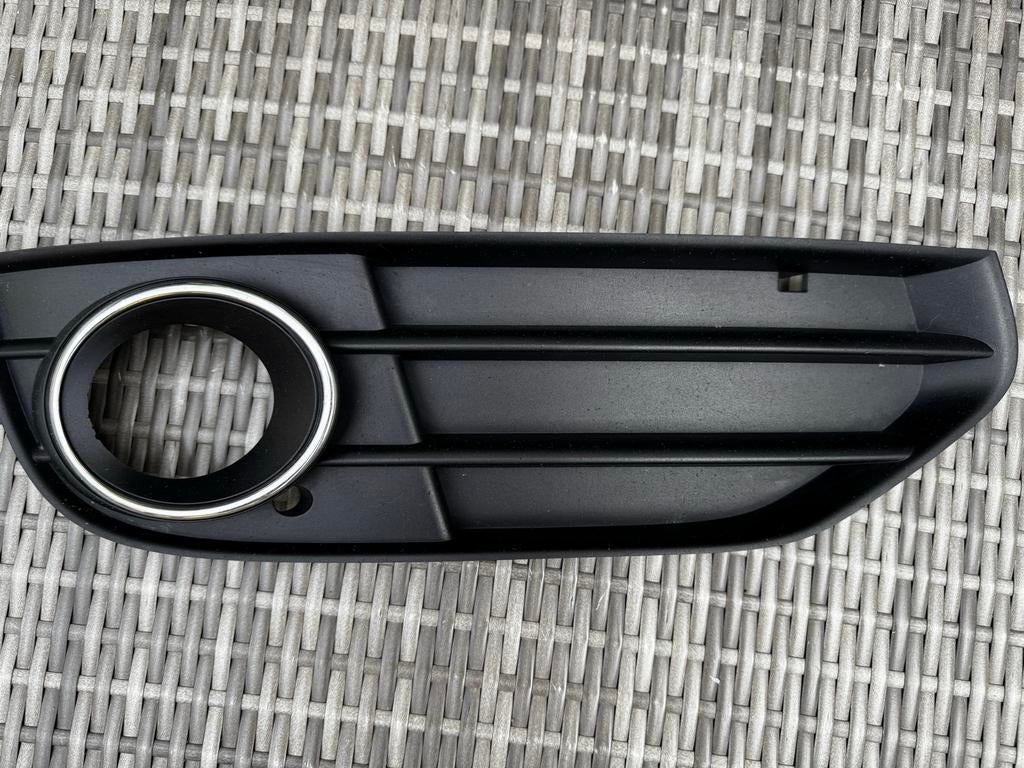 Mistlamp Grill Links Audi A4 Allroad B8 (2008-2011), Auto-onderdelen, Carrosserie en Plaatwerk, Ophalen, Gebruikt, Links, Audi
