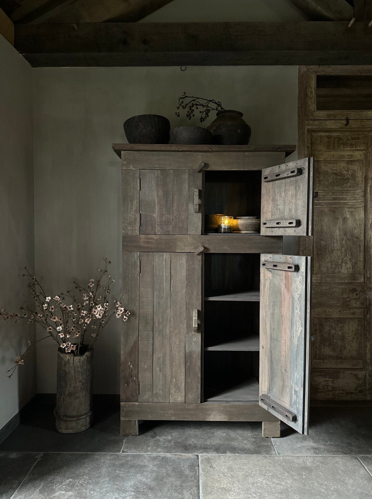 Kast 4-deurs Driftwood., Ophalen of Verzenden, Zo goed als nieuw, Minder dan 150 cm, 150 tot 200 cm