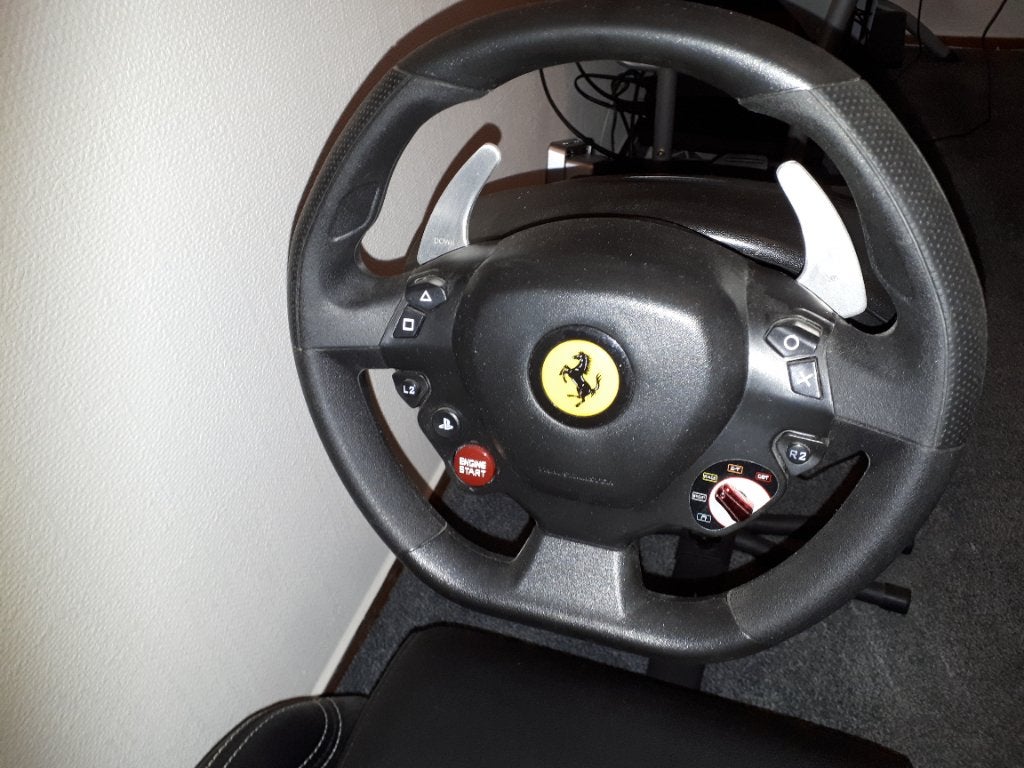 THRUSTMASTER T80 Ferrari 488 GTB racestuur en pedalen, Thrustmaster, Ophalen, Zo goed als nieuw, Racestuur